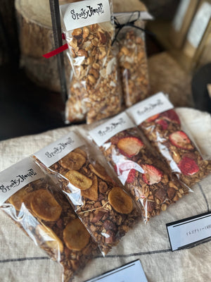 ココナッツグラノーラ